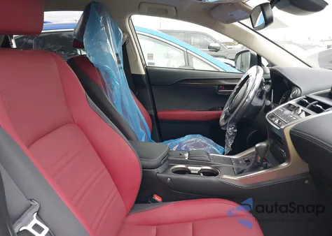 2021 Lexus Nx 300 z USA, uszkodzony, nr VIN JTJGARBZ1M5031260